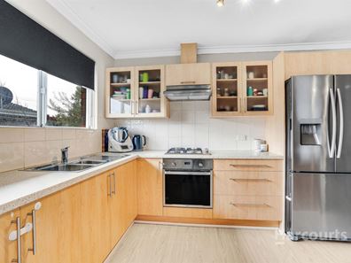 30 Jurrell Street, Mandurah WA 6210