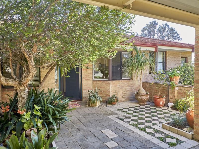 8/11 Boundary Road, Mosman Park