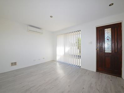 19 Badcoe Alley, Clarkson WA 6030