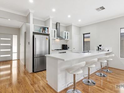 42 Verbana Drive, Aveley WA 6069
