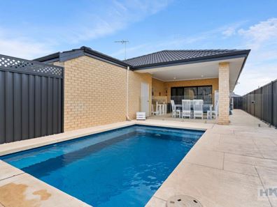 42 Verbana Drive, Aveley WA 6069