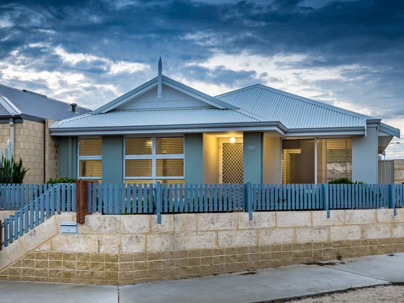 252 Shorehaven Boulevard, Alkimos WA 6038