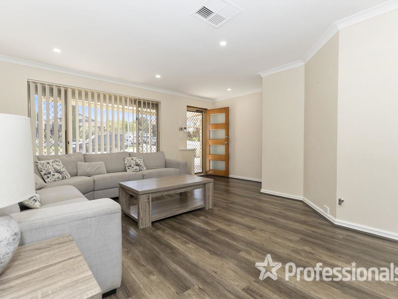 71 Hillcrest Road, Alexander Heights
