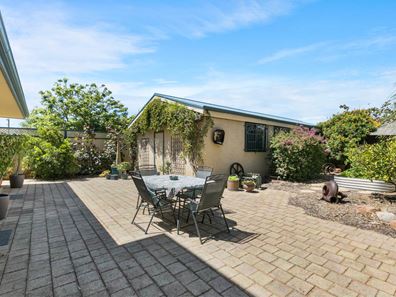 280 Flamborough Street, Doubleview WA 6018