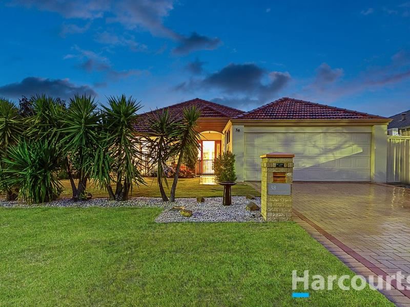 38 Keanefield Drive, Carramar