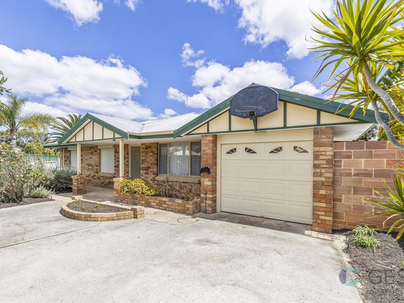 7B OAKWOOD COURT, Beechboro