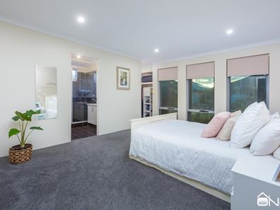 5 Lawrence Way, Byford WA 6122