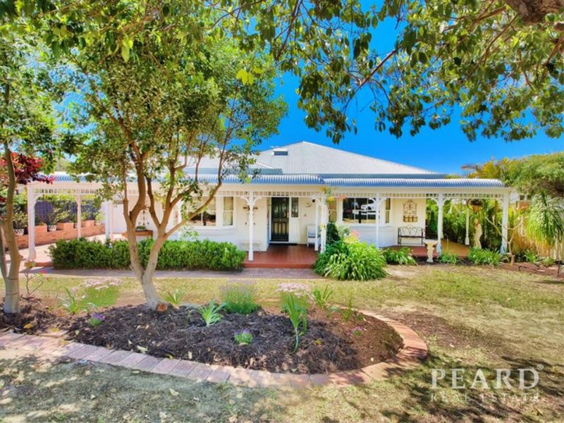138 Deanmore Road, Scarborough