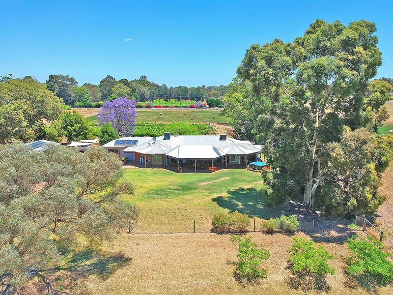 9170 West Swan Road, Henley Brook