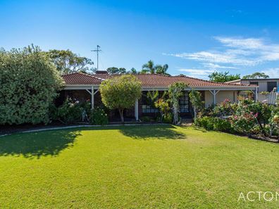 3 Talia Place, Dudley Park WA 6210