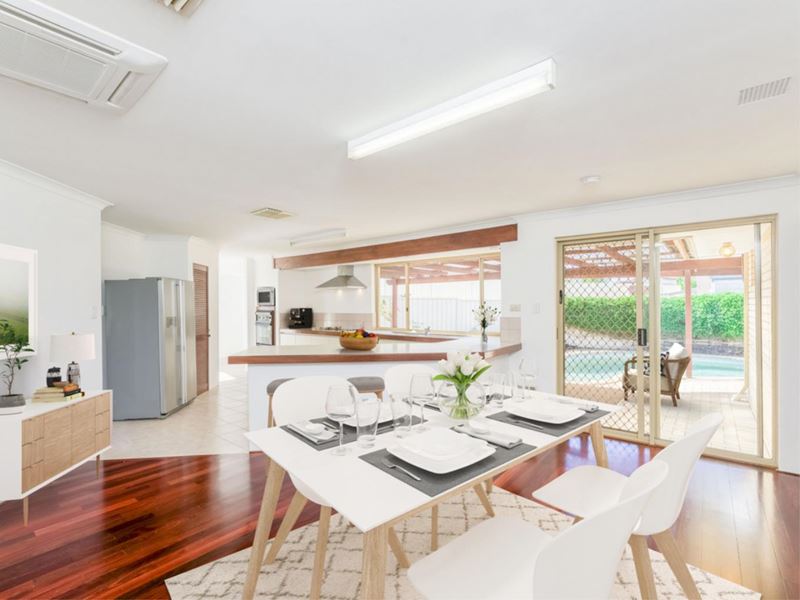 16 Demasson Rise, Leeming