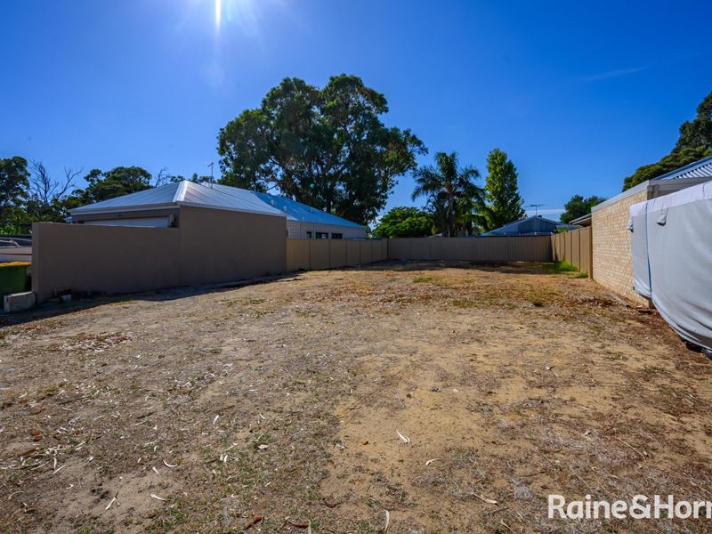 3 Illyarrie Avenue, Falcon