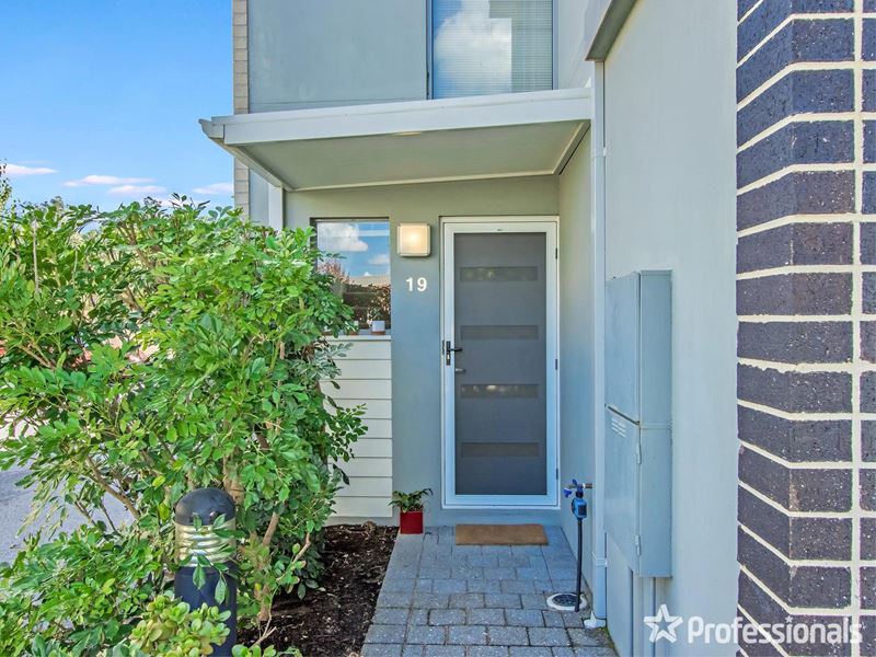 19/2 Louvre Way, Baldivis