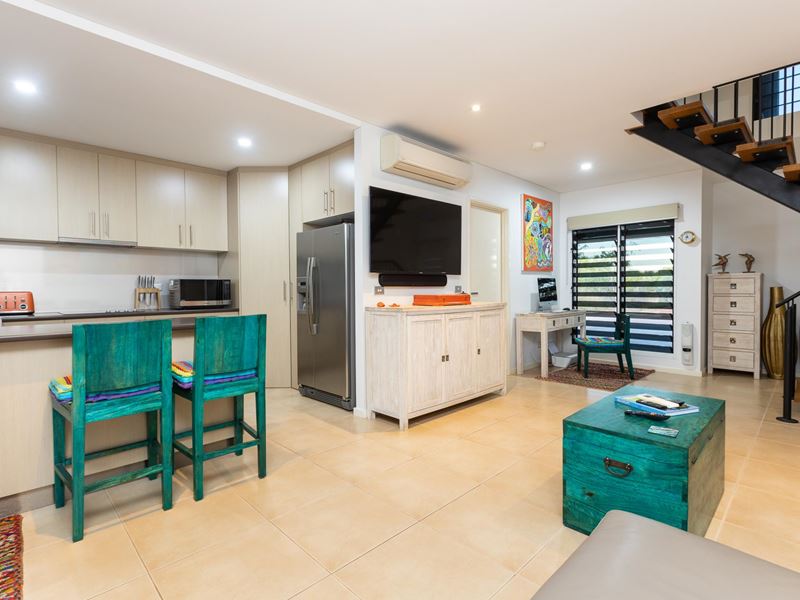 5/52 Banu Avenue, Cable Beach