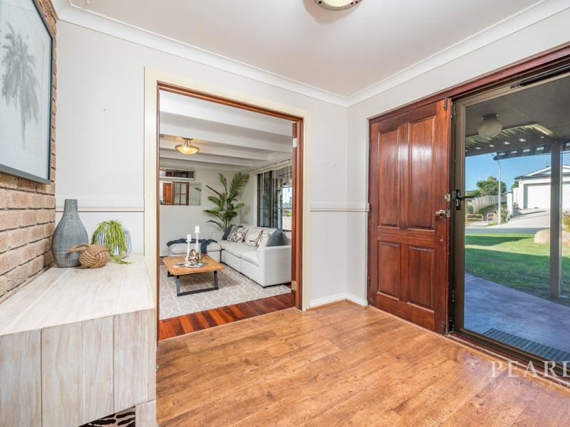16 Pepperwood Grove, Woodvale