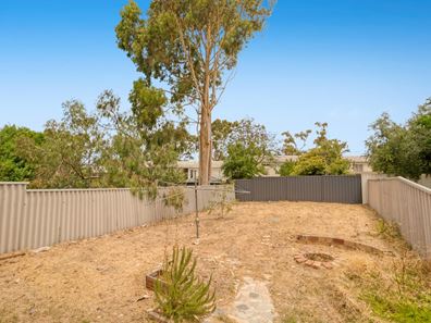 26E Wardlow Way, Balga WA 6061