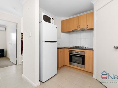 37/135 Challis Road, Seville Grove WA 6112