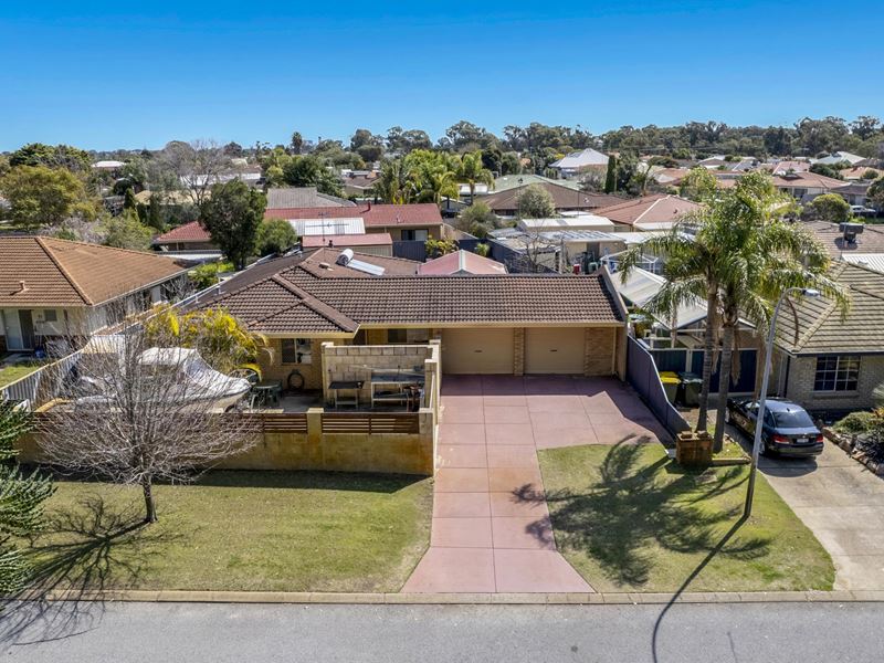32 Manildra Drive, Dudley Park