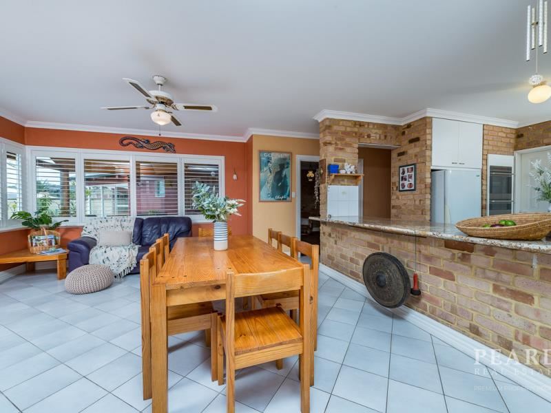 12 Seaside Gardens, Mullaloo