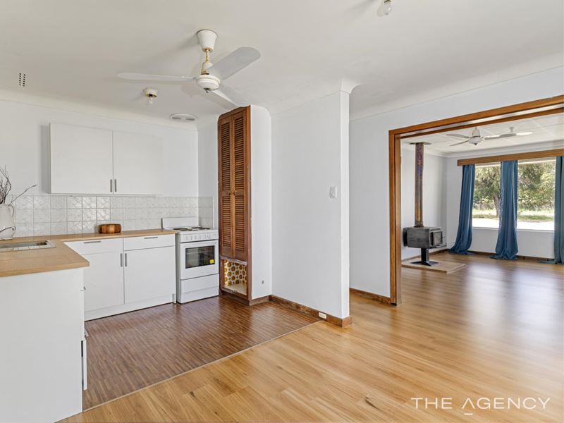 24 Peel Street, Mandurah