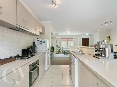 4/22 Point Walter Road, Bicton WA 6157