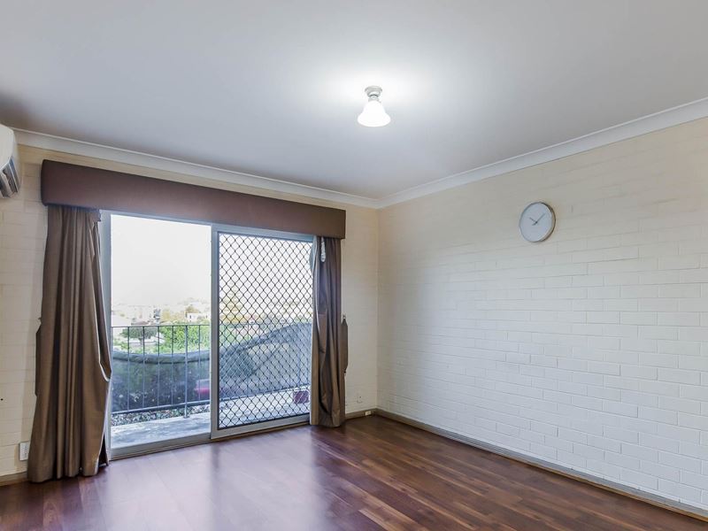 17/1055 Albany Highway, St James WA 6102