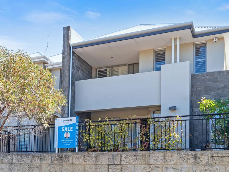 35B Lakeside Drive, Joondalup