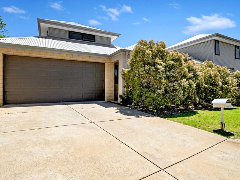 15 Cameron Street, Langford WA 6147