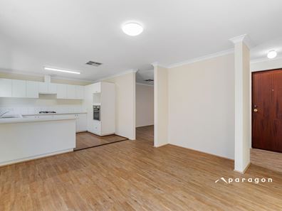 7/3 Ravenswood Drive, Nollamara WA 6061