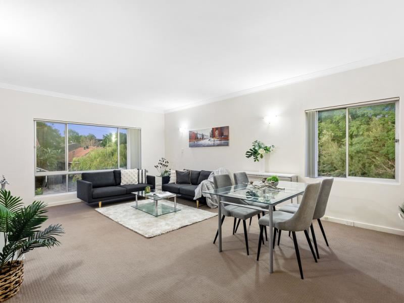 8/42 Broadway, Crawley WA 6009