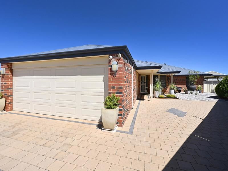 3 Altona Place, Carramar WA 6031