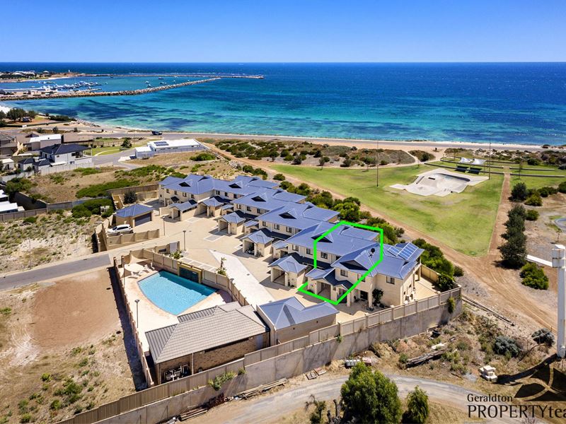 10/129 Point Leander Drive, Port Denison