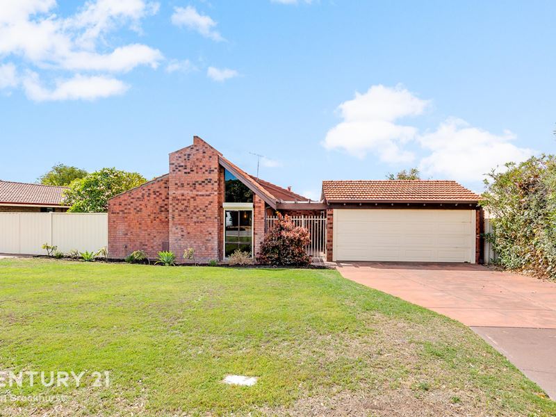 27 Mainsail Crescent, Waikiki