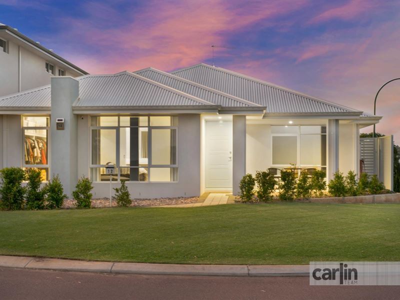 12 Preston Drive, Lake Coogee
