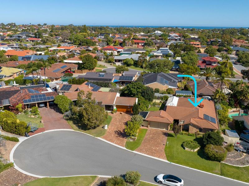 6 MacMillan Rise, Duncraig