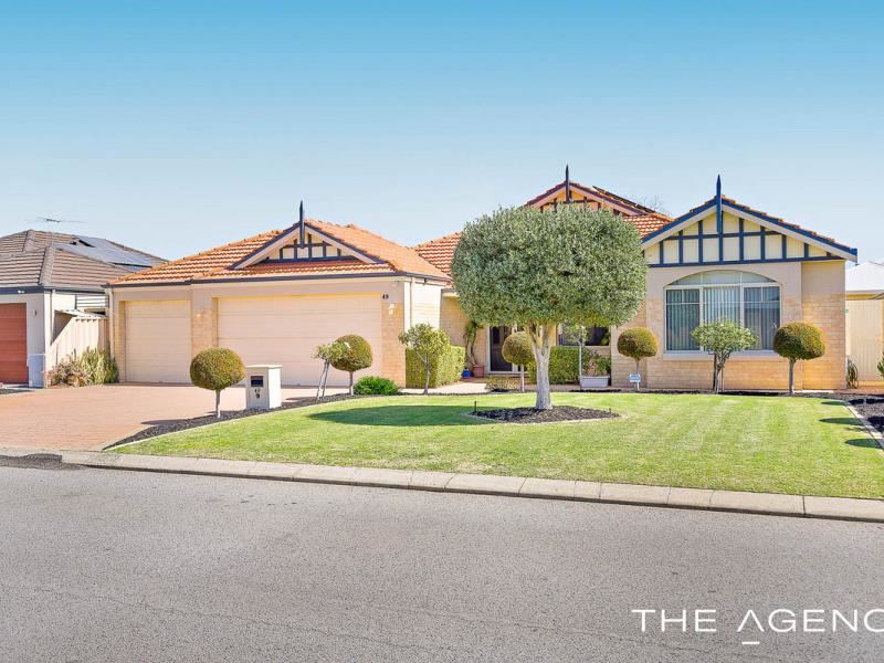 49 Chivalry Way, Atwell