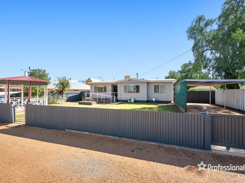 86 Sylvester Street, Coolgardie