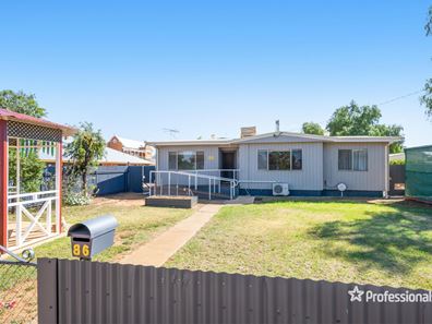 86 Sylvester Street, Coolgardie WA 6429