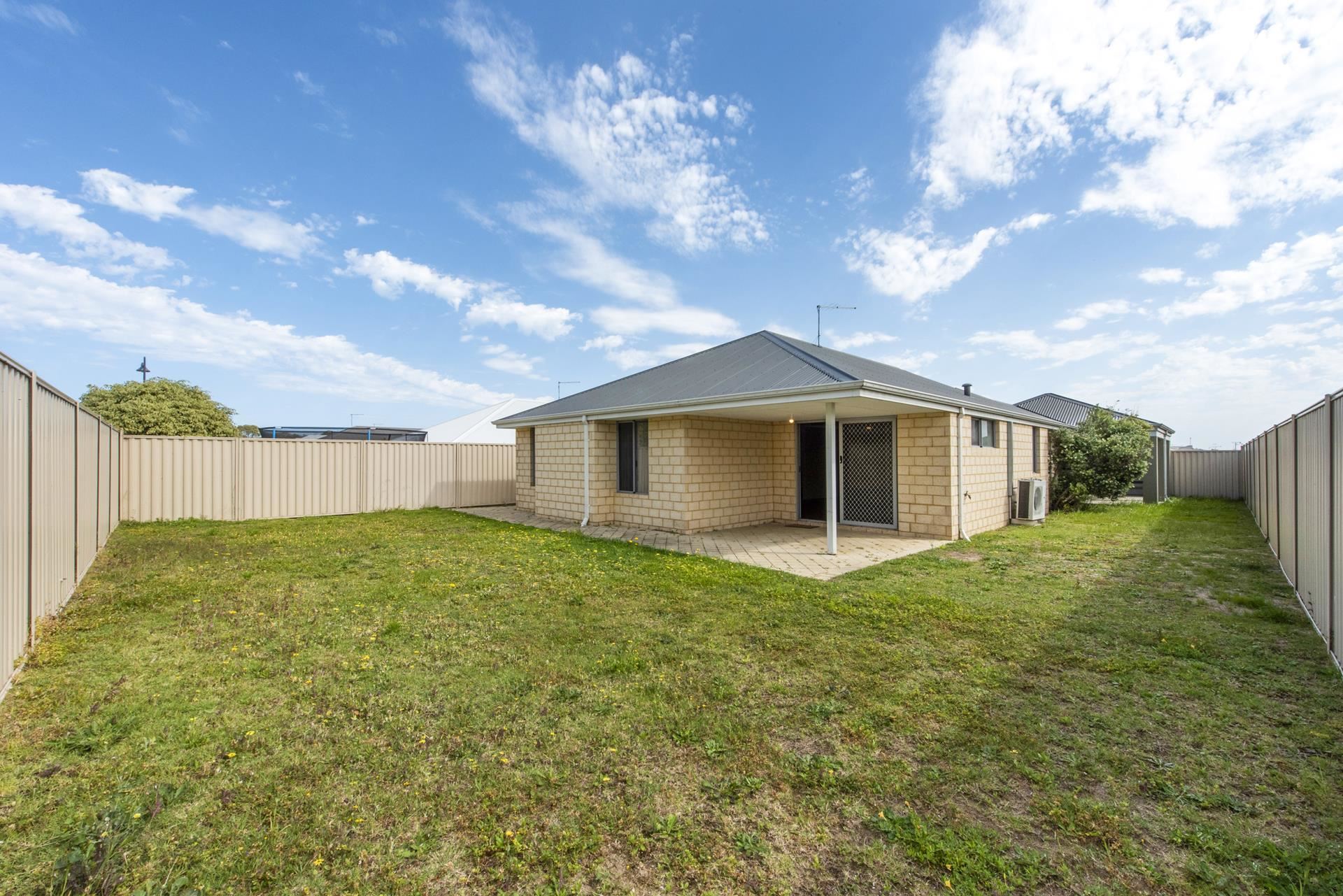 46 Sorrento Turn, Secret Harbour WA 6173