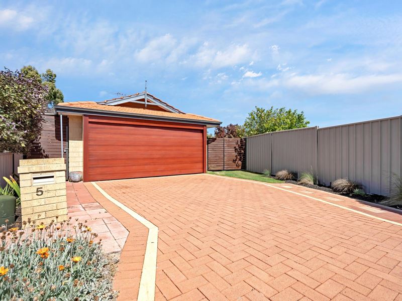 5 Europa Court, Kallaroo