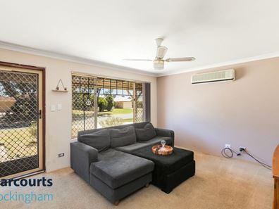 15 Moreton Crescent, Warnbro WA 6169