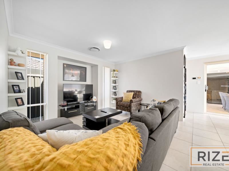 49 Azolla Street, Banksia Grove