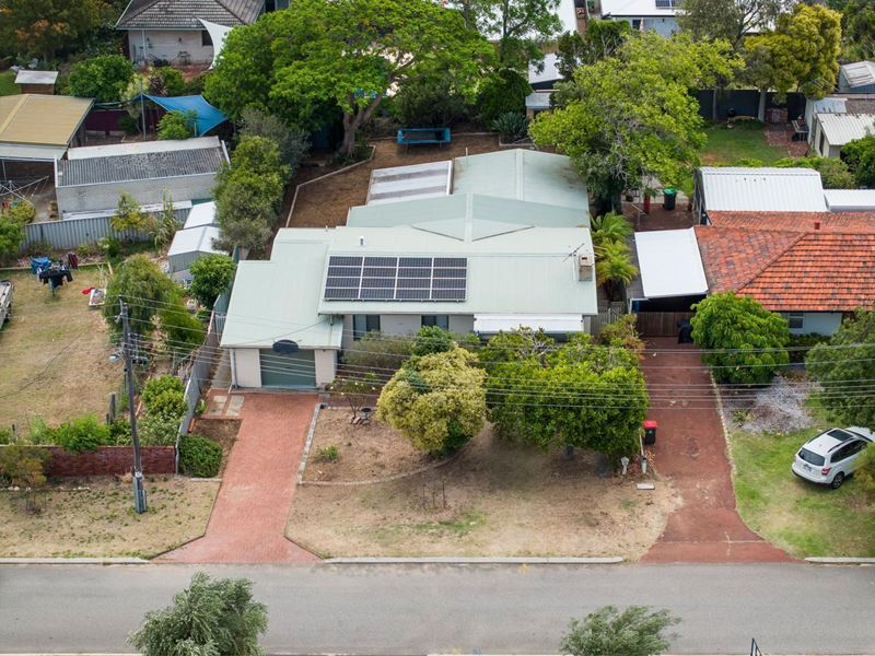 4 McLintock Way, Karrinyup