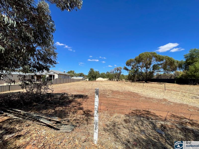 6 Burn Street, Northam