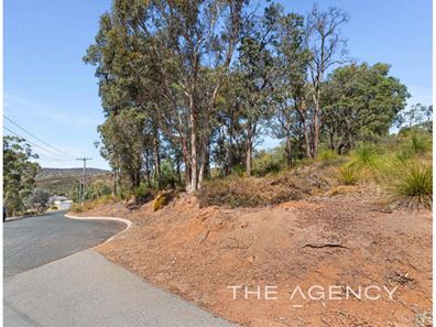 5 Bulkirra Place, Helena Valley WA 6056