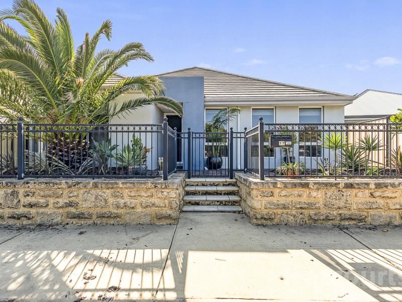 17 Santa Clara Crescent, Clarkson