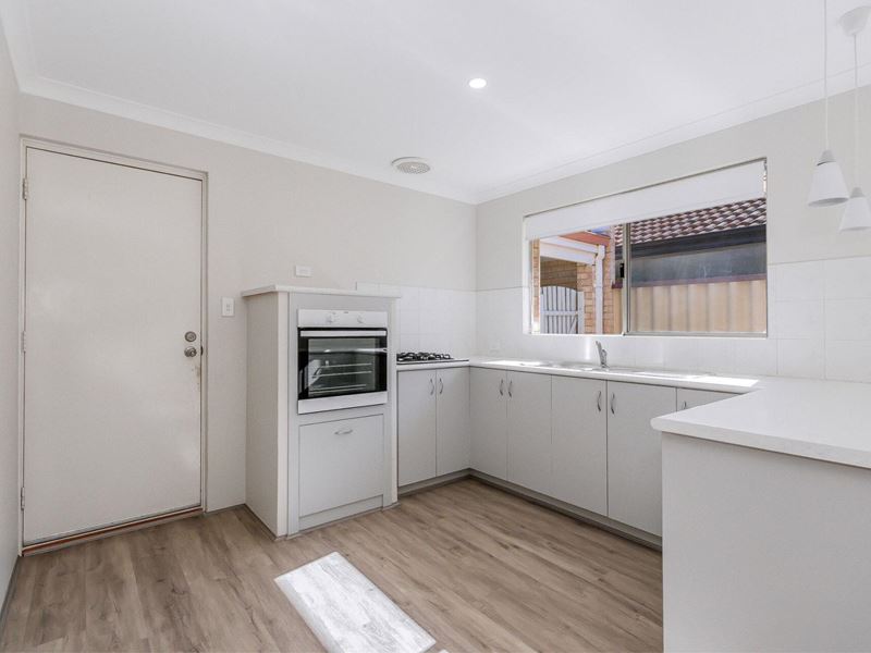 18 Mcewing Road, Redcliffe