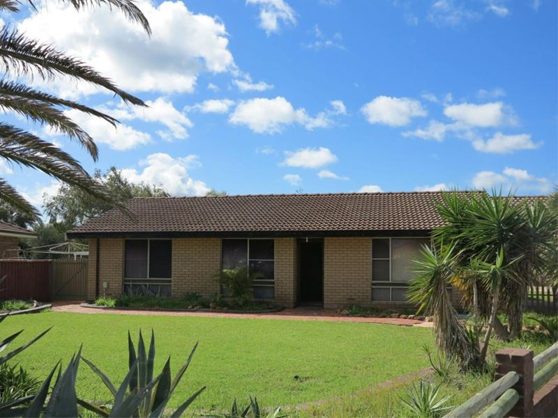 17 Zeewyck Court, Mahomets Flats WA 6530