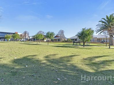 9 Maroochydore Way, Clarkson WA 6030