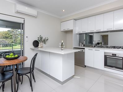 5/26 Powis Street, Glendalough WA 6016